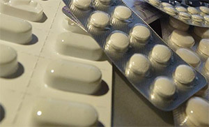 При тяжелой форме ПМС могут использоваться СИОЗС, такие как флуоксетин и сертралин